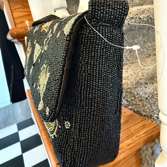 TJ Maxx Chic Black Beaded Crossbody Bag with Cocktail Design made in India nwt - Picture 3 of 4